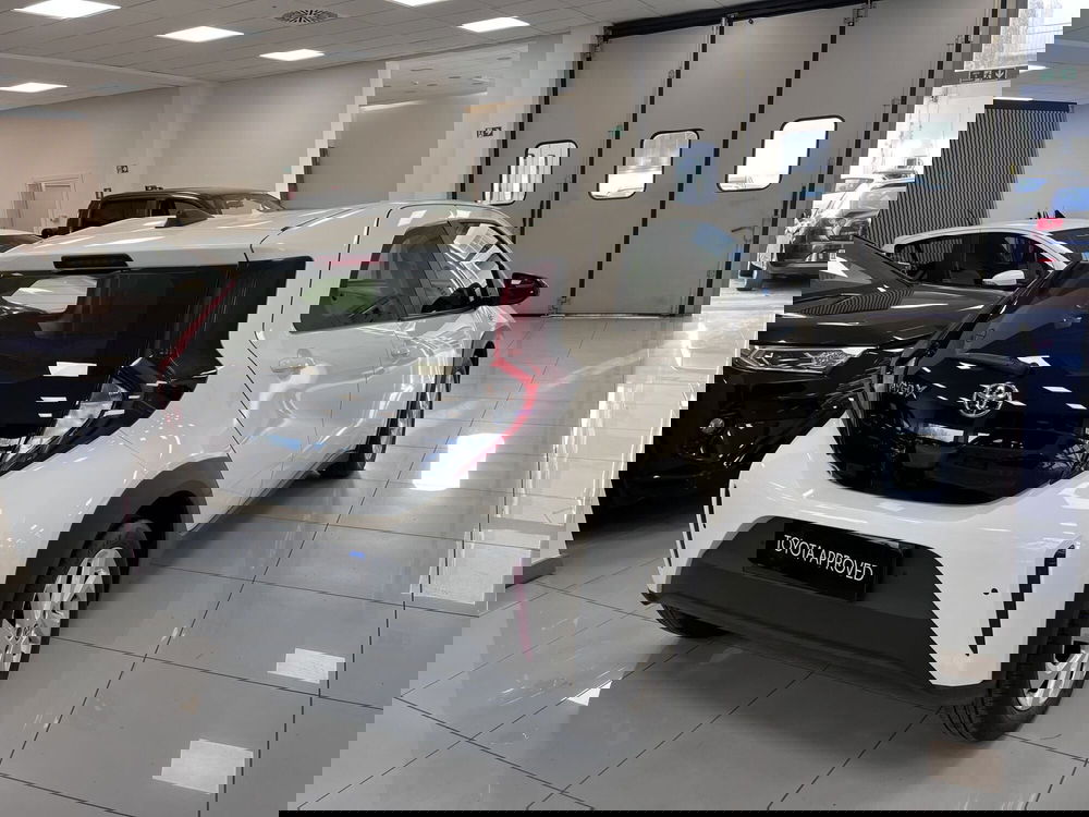 Toyota Aygo X usata a Prato (4)