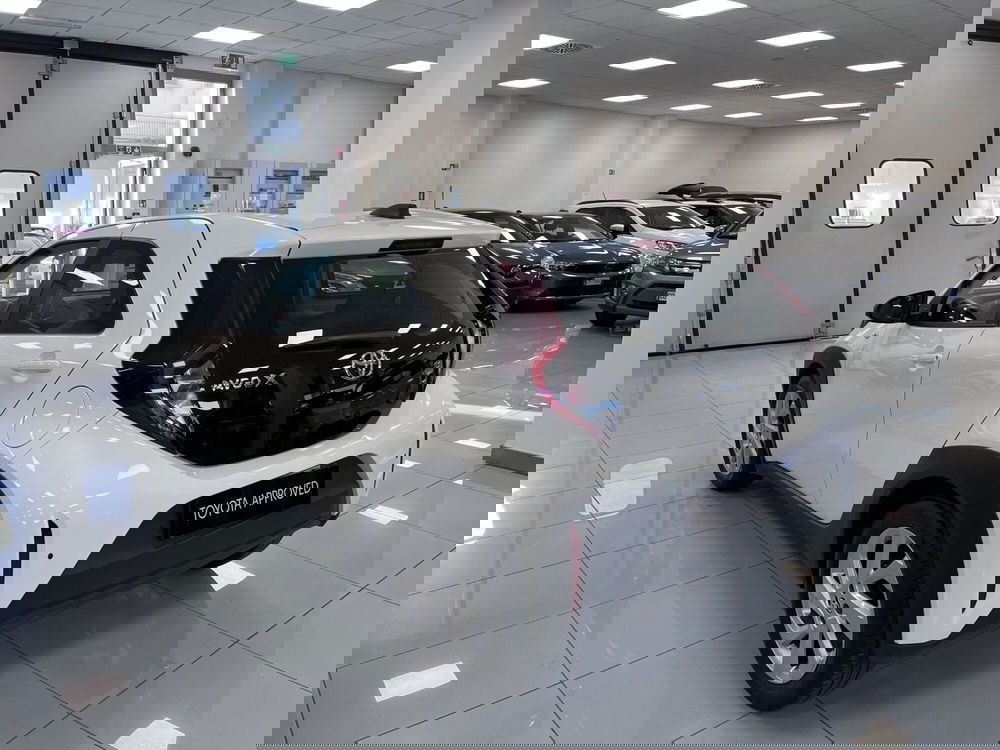 Toyota Aygo X usata a Prato (6)