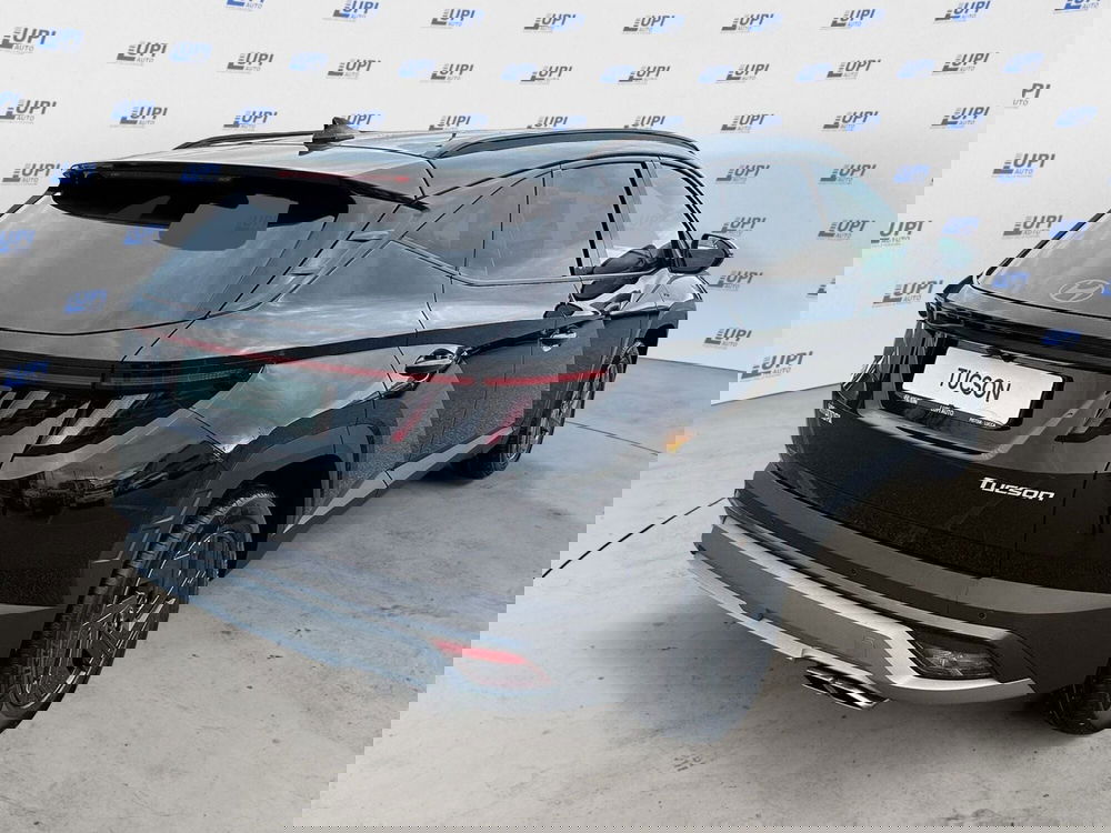 Hyundai Tucson nuova a Pistoia (2)