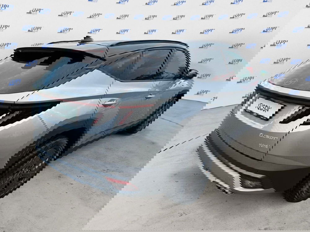 Hyundai Tucson nuova a Pistoia (6)