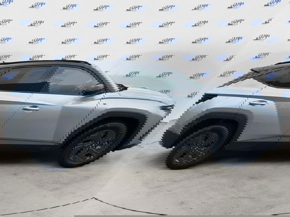 Hyundai Tucson nuova a Pistoia (8)