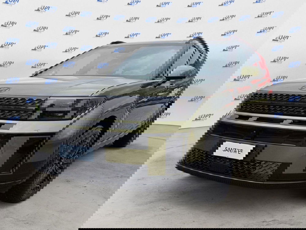 Hyundai Santa Fe nuova a Pistoia