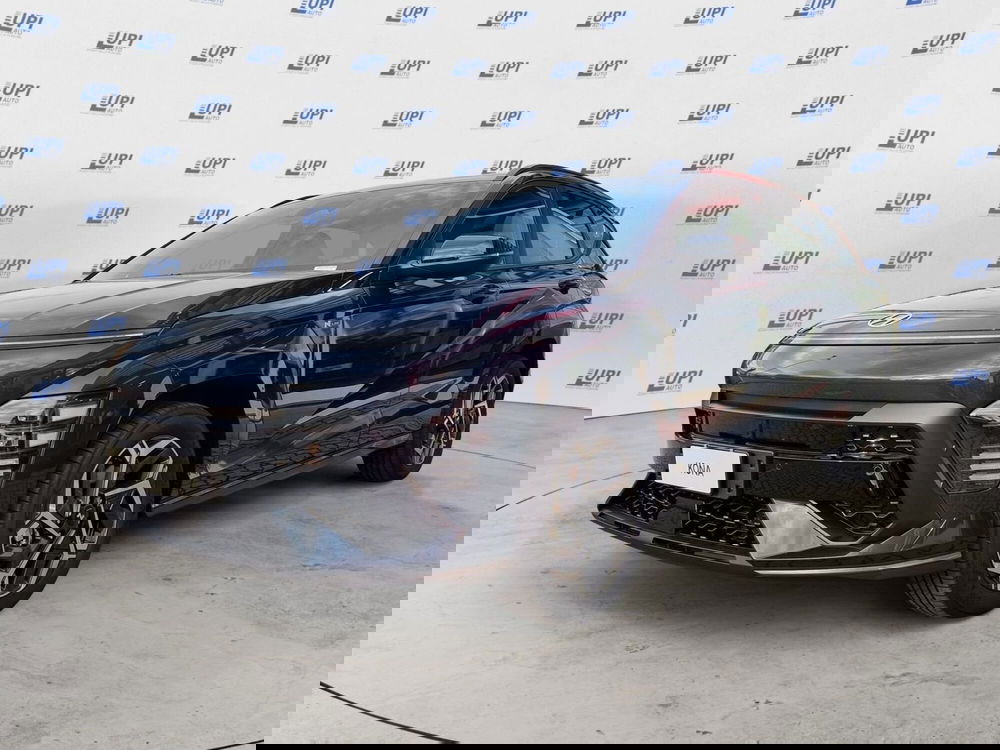 Hyundai Kona nuova a Pistoia