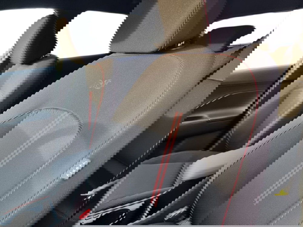 Hyundai Kona nuova a Pistoia (11)