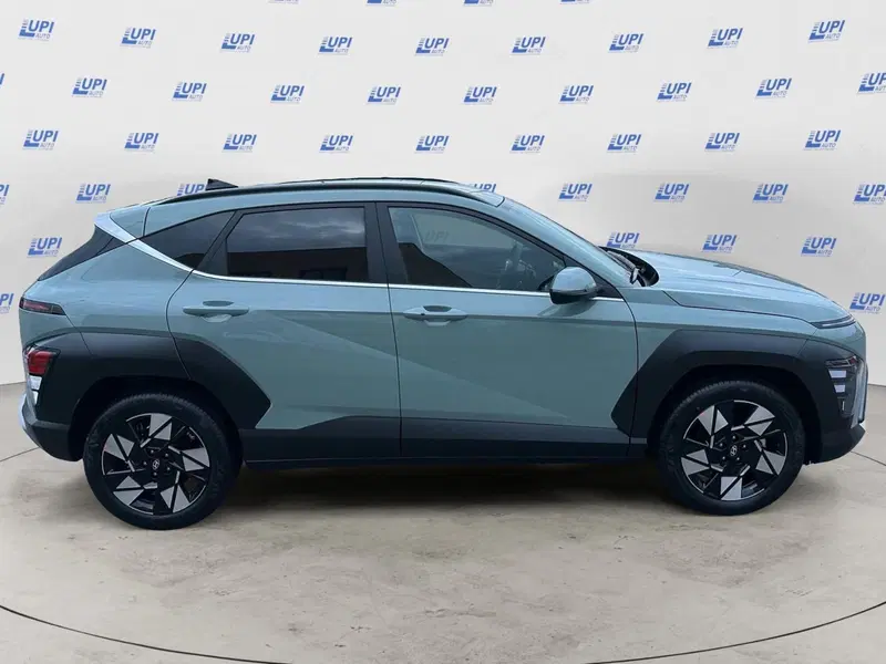 Hyundai Kona nuova a Pistoia (3)