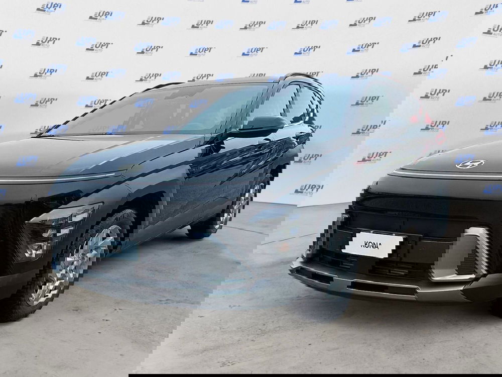 Hyundai Kona nuova a Pistoia