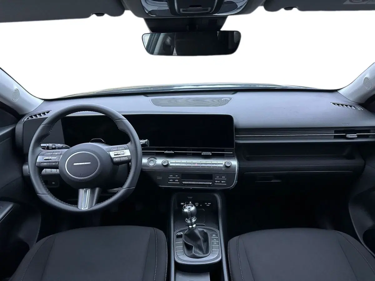 Hyundai Kona nuova a Pistoia (10)