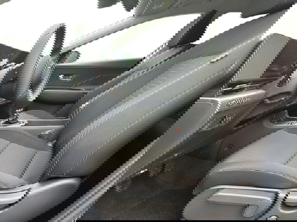 Hyundai Kona nuova a Pistoia (12)