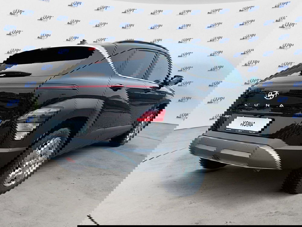 Hyundai Kona nuova a Pistoia (3)