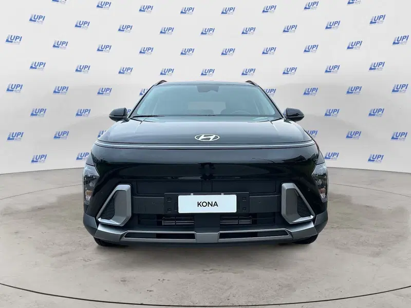 Hyundai Kona nuova a Pistoia (4)