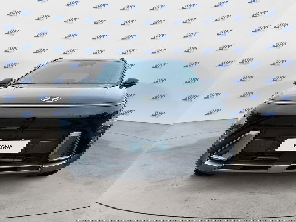 Hyundai Kona nuova a Pistoia (4)