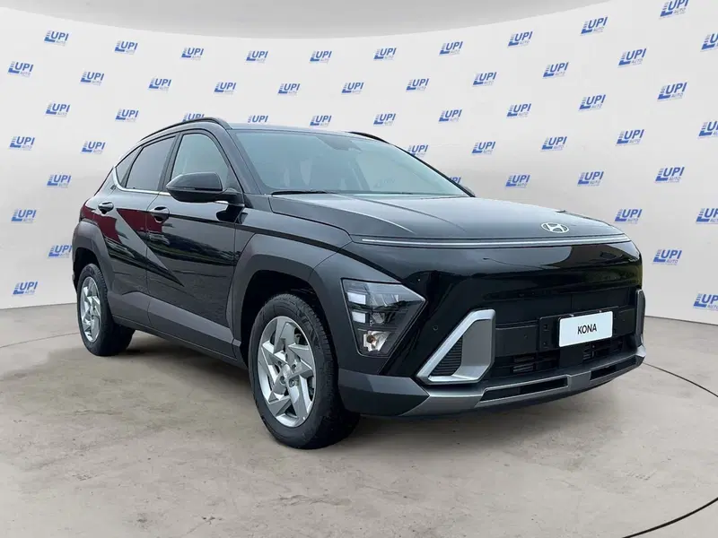 Hyundai Kona nuova a Pistoia (7)