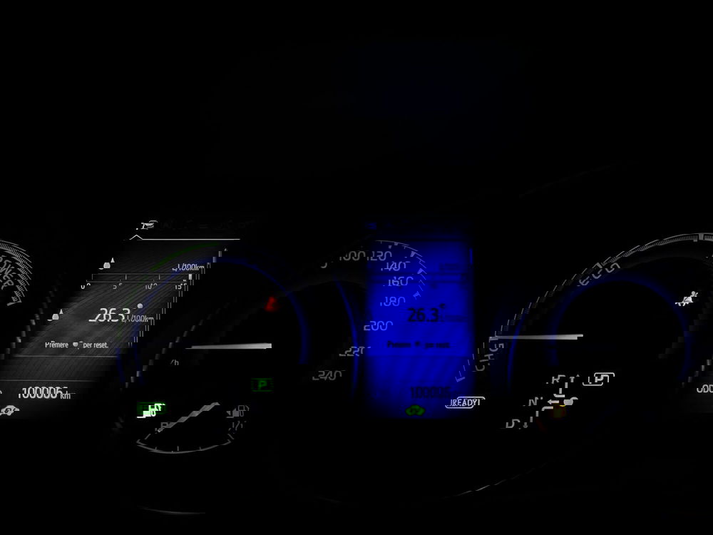 Toyota Auris Station Wagon usata a Milano (13)