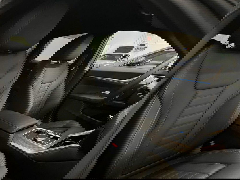 BMW i4 usata a Alessandria (13)