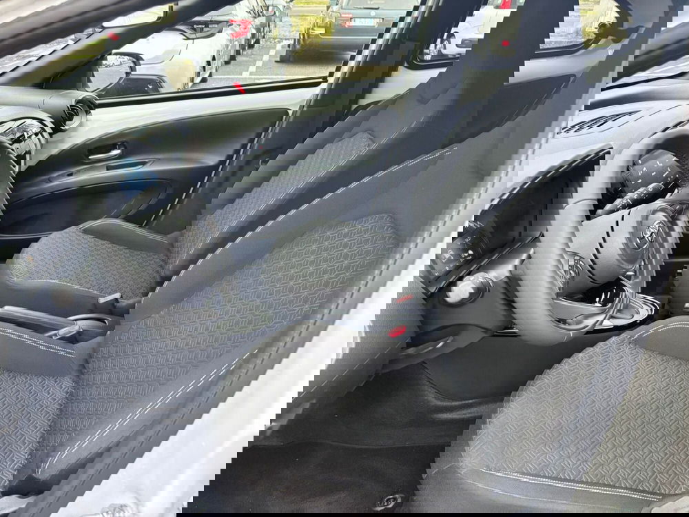 Toyota Aygo X usata a Modena (11)