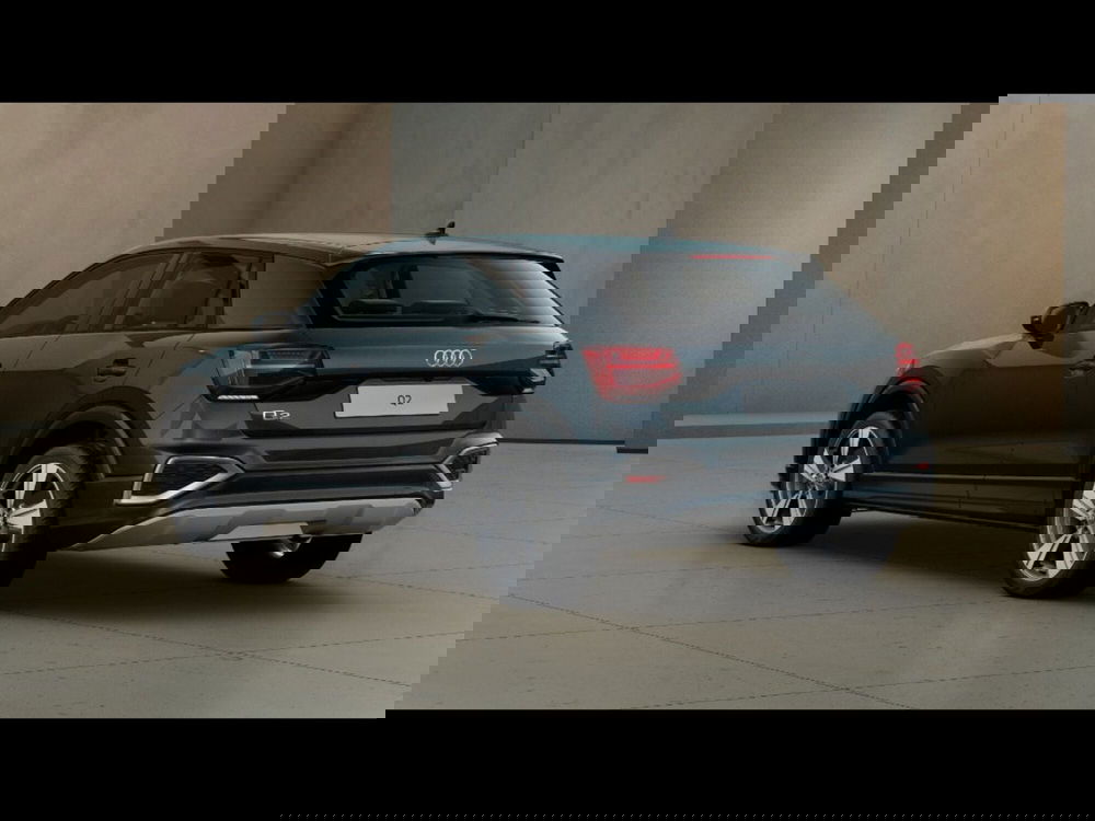 Audi Q2 nuova a Livorno (3)