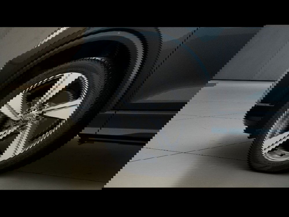 Audi Q2 nuova a Livorno (6)