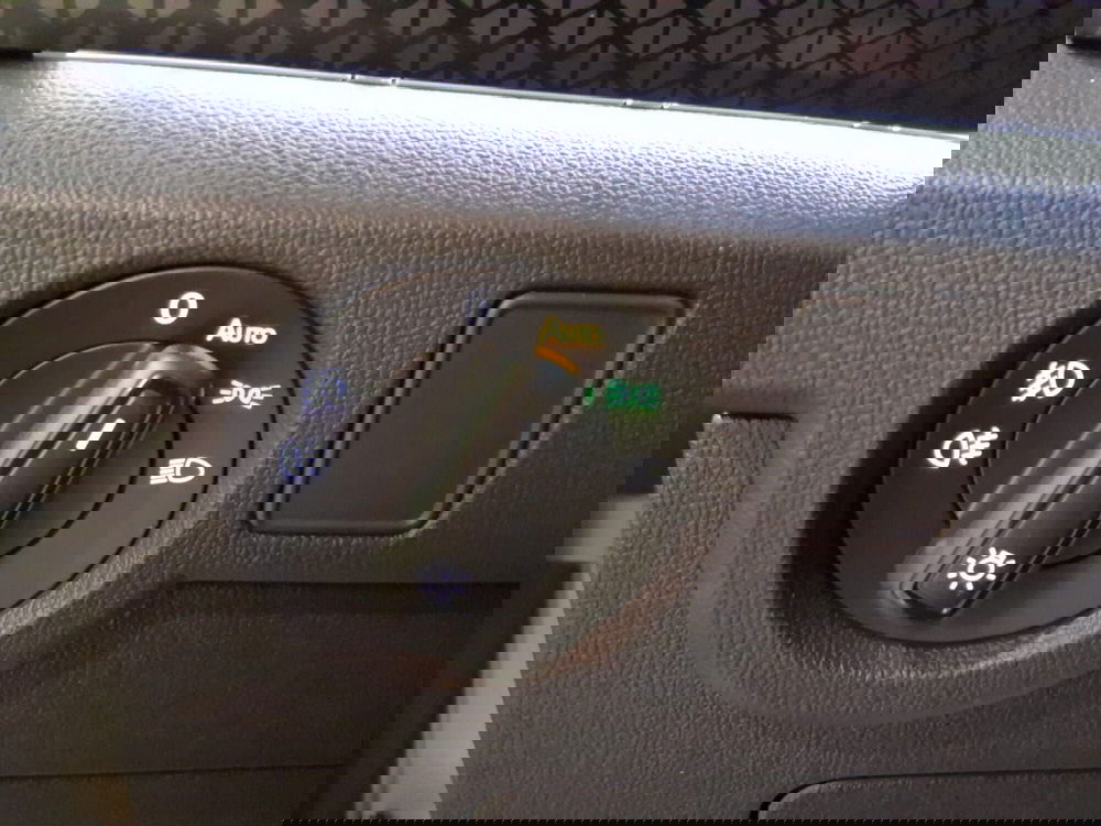 Volkswagen T-Cross usata a Bologna (17)