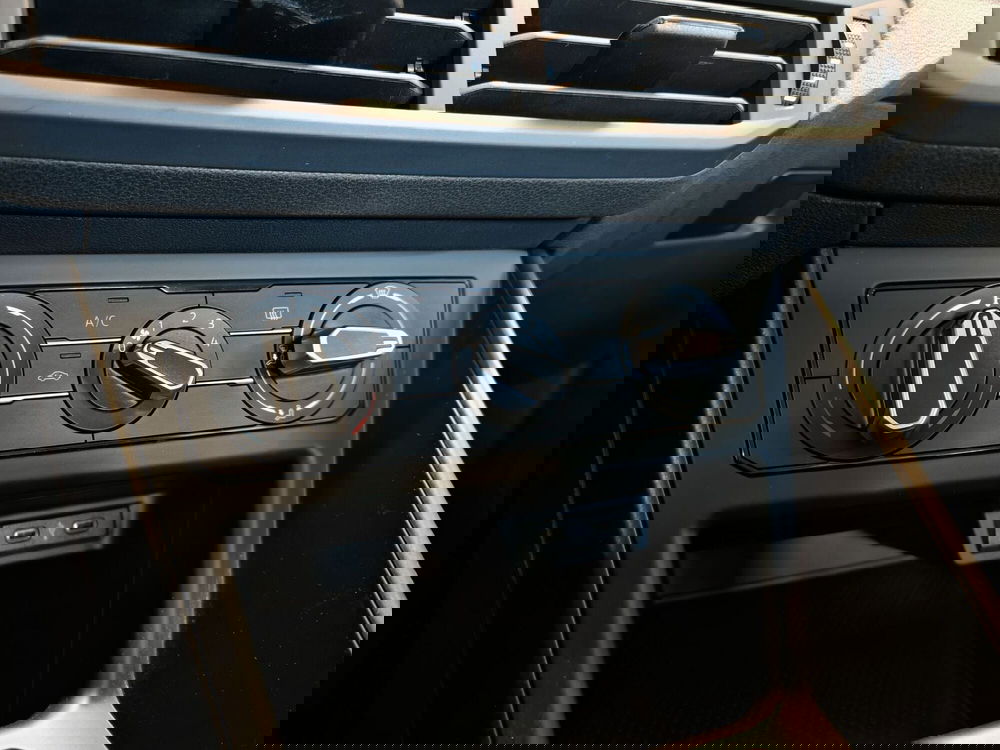 Volkswagen Polo usata a Palermo (17)