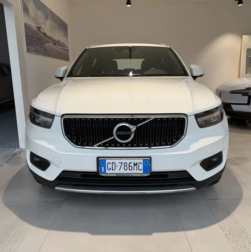 Volvo XC40 usata a Parma (2)