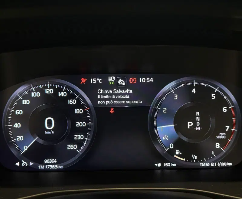 Volvo XC40 usata a Parma (3)