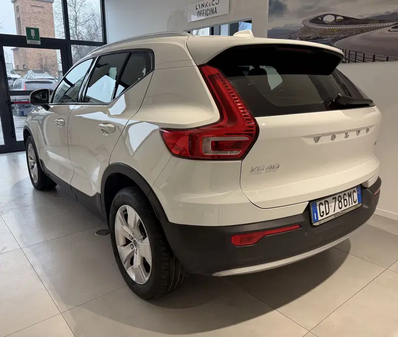 Volvo XC40 usata a Parma (7)