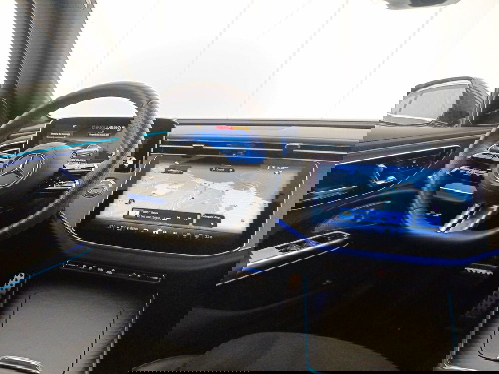 Mercedes-Benz Classe E usata a Lecce (9)