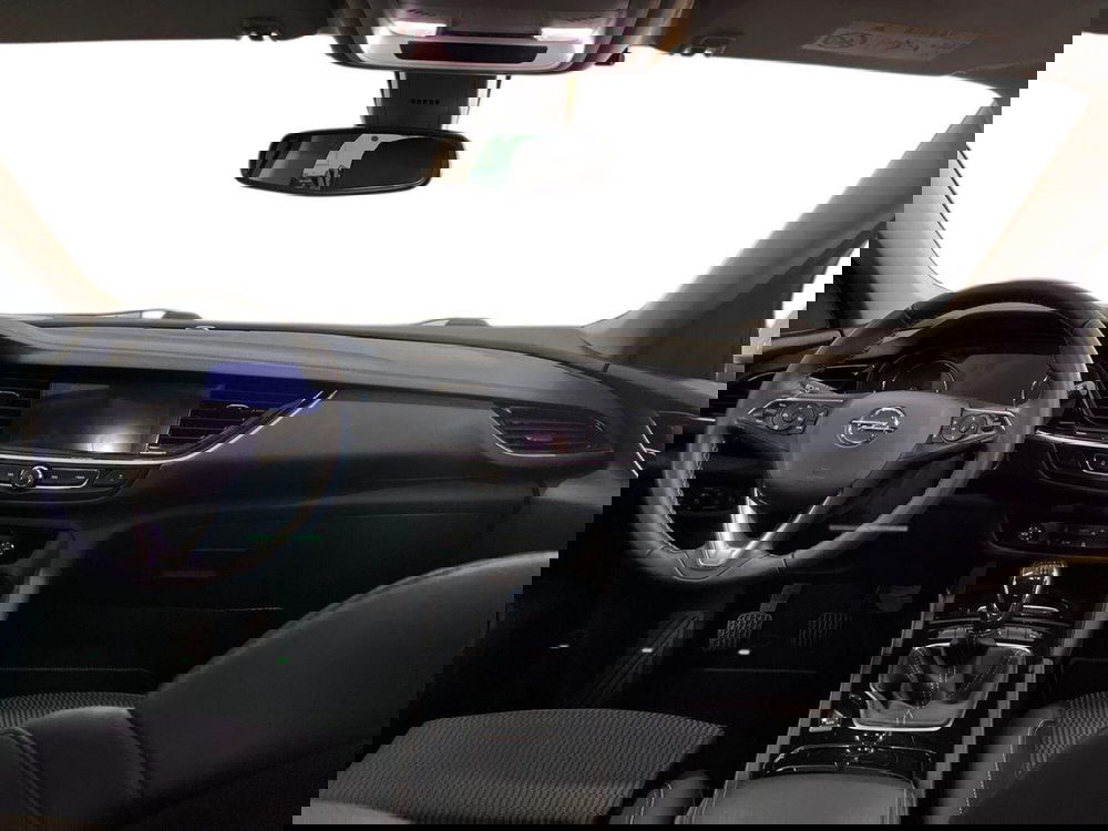 Opel Insignia Station Wagon usata a Matera (8)