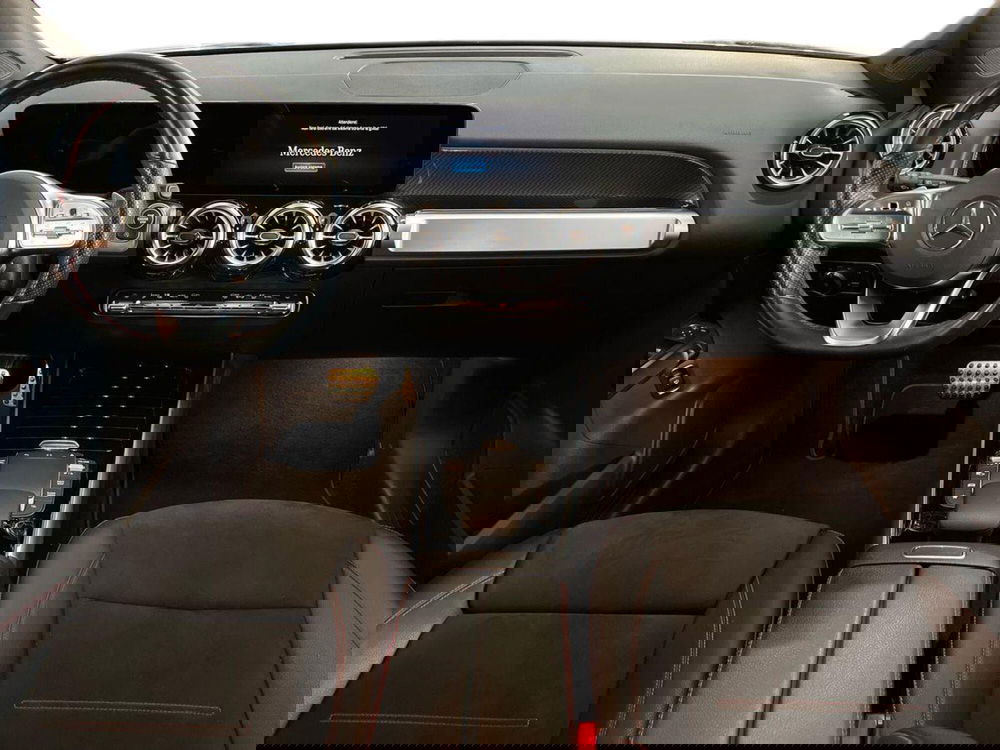 Mercedes-Benz GLB usata a Bari (8)