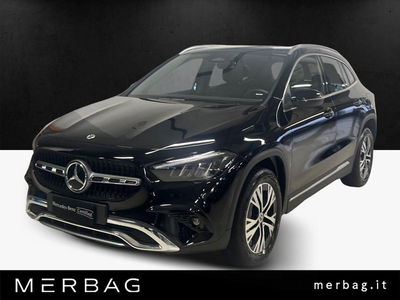 Mercedes-Benz GLA SUV 180 d Business Extra auto del 2024 usata a Milano