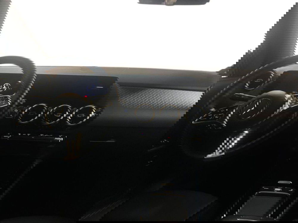 Mercedes-Benz GLA SUV usata a Milano (9)