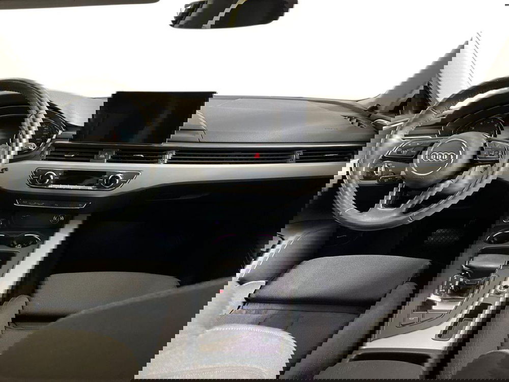 Audi A4 Avant usata a Bari (8)