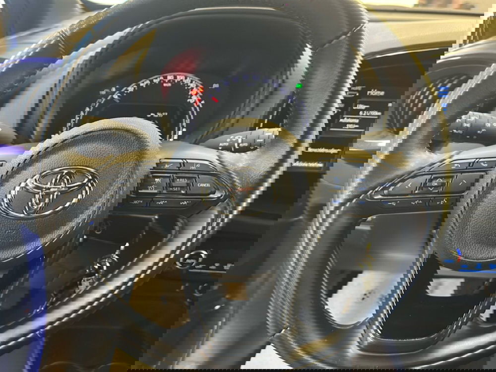 Toyota Aygo X usata a Napoli (12)