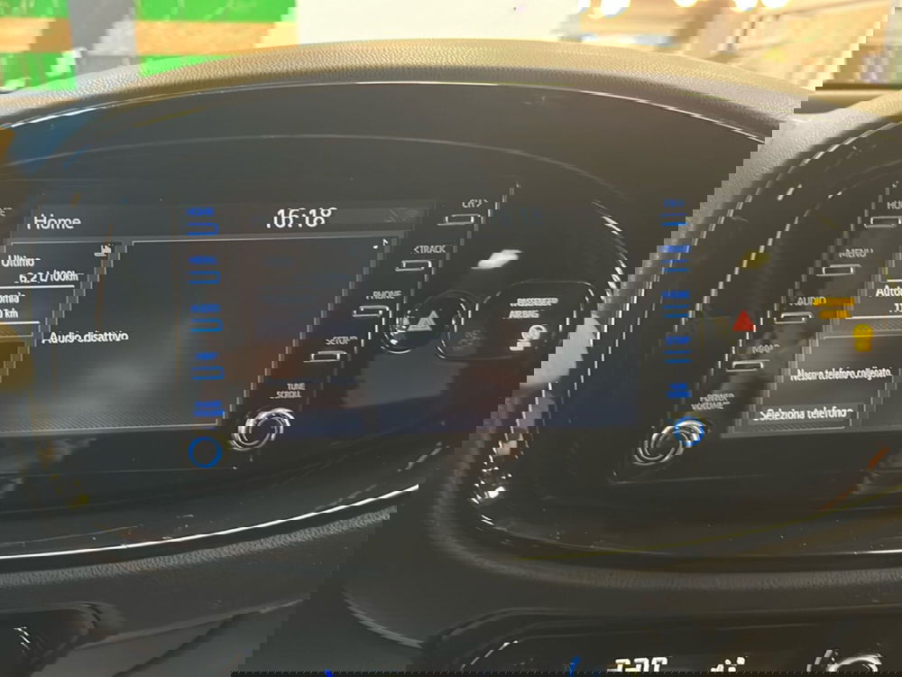 Toyota Aygo X usata a Napoli (16)