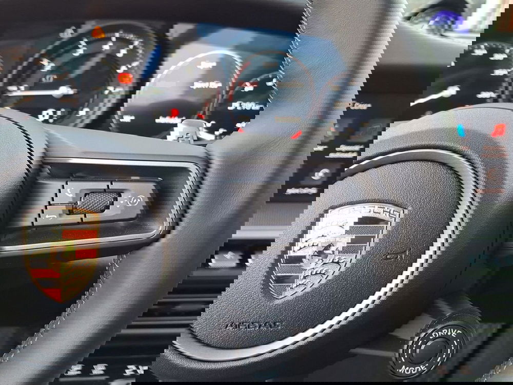 Porsche 911 Cabrio usata a Pescara (14)