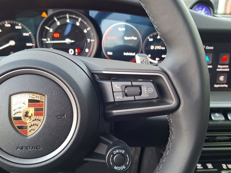 Porsche 911 Cabrio usata a Pescara (14)