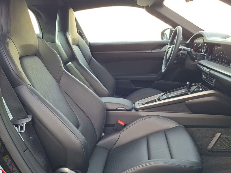 Porsche 911 Cabrio usata a Pescara (15)