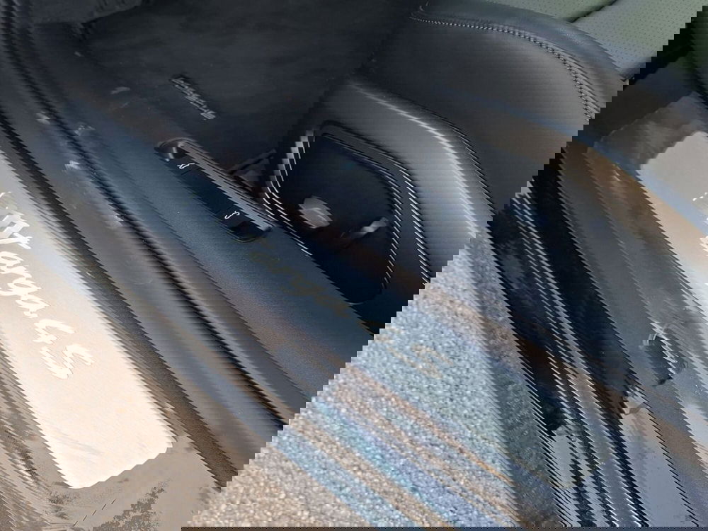 Porsche 911 Cabrio usata a Pescara (18)