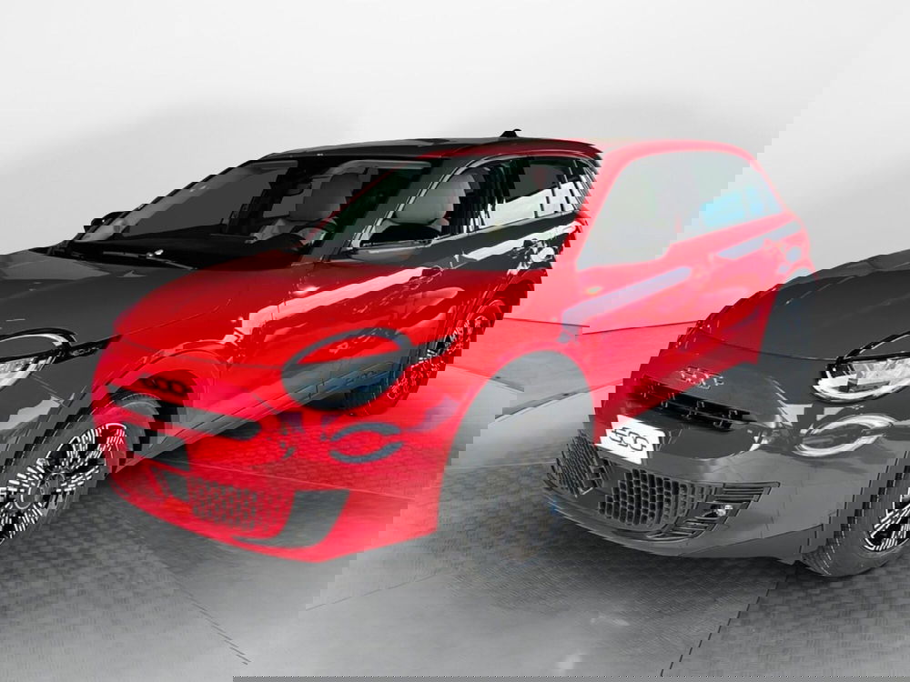 Fiat 600 nuova a Pisa (2)