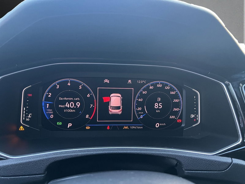 Volkswagen T-Roc usata a Cosenza (11)