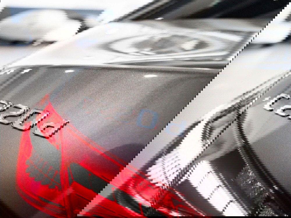 Mercedes-Benz Classe C nuova a Macerata (8)