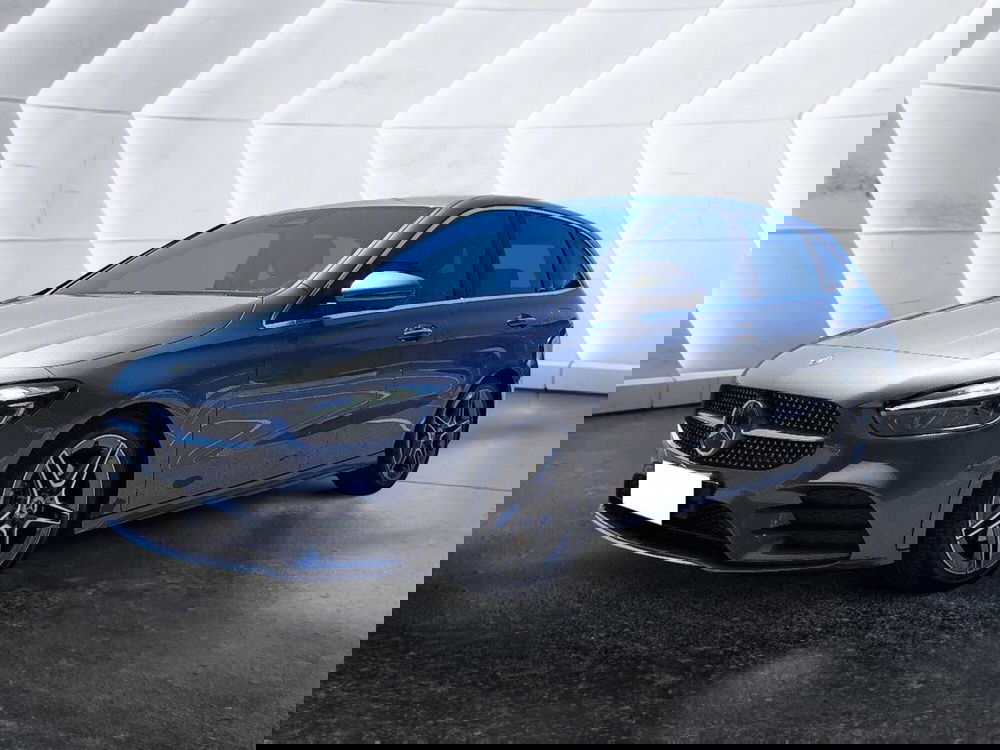 Mercedes-Benz Classe B usata a Caserta