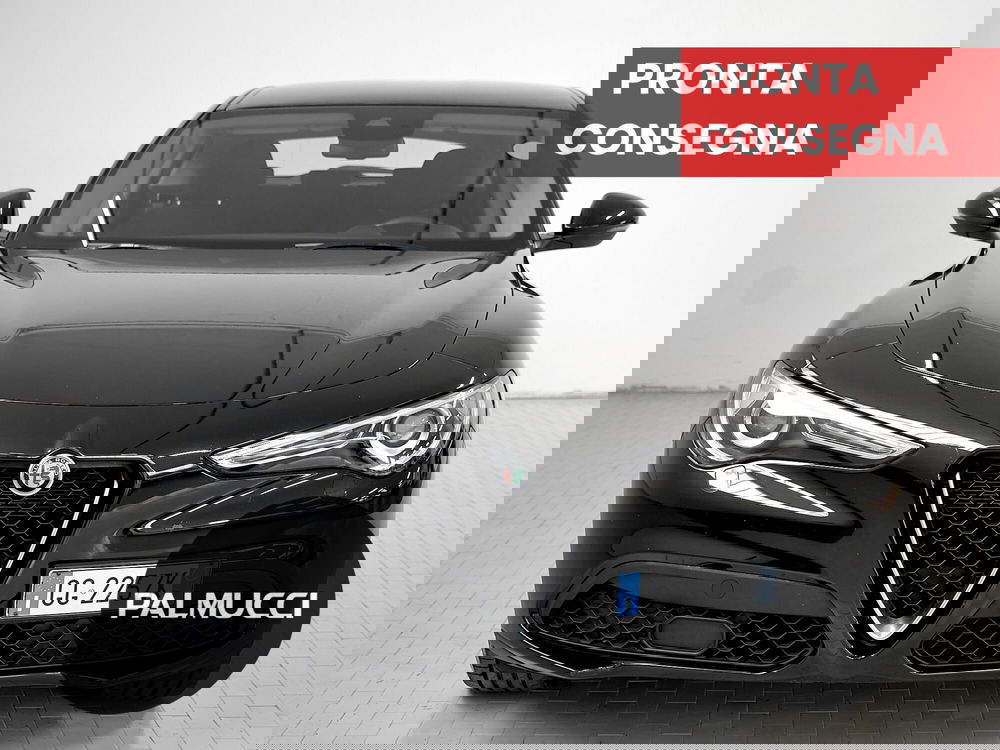 Alfa Romeo Stelvio usata a Prato (2)