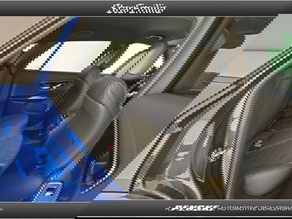 Mercedes-Benz GLC nuova a Bologna (18)