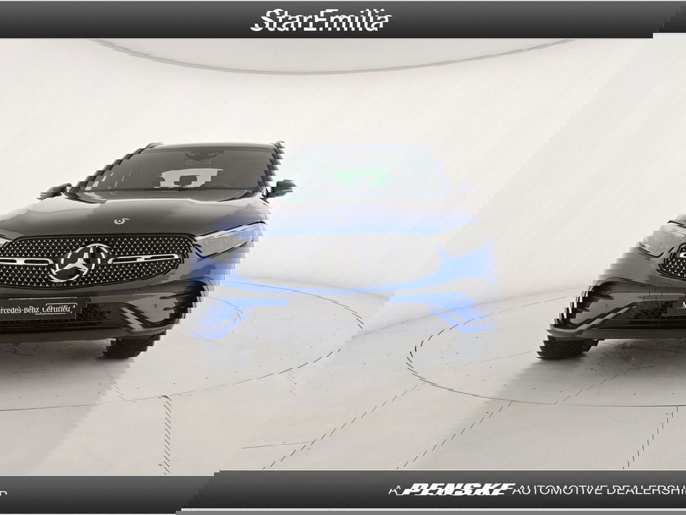Mercedes-Benz GLC nuova a Bologna (7)