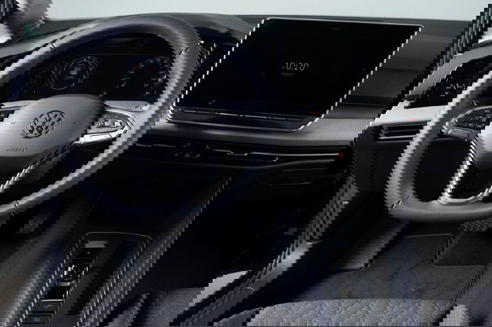 Volkswagen Golf nuova a Perugia (15)