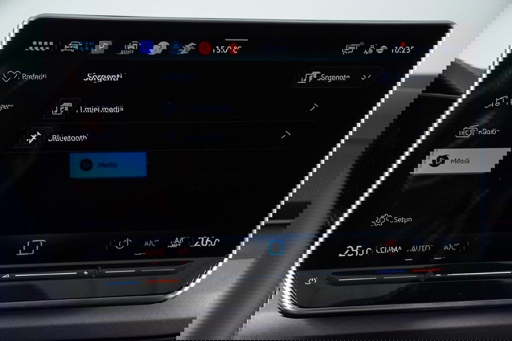 Volkswagen Golf nuova a Perugia (17)