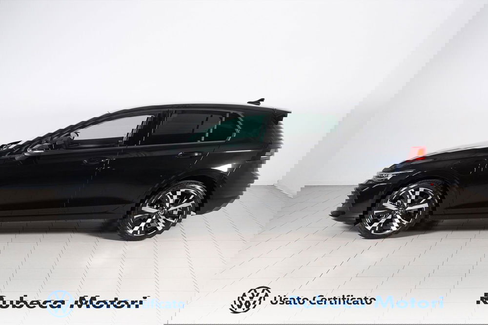 Volkswagen Golf nuova a Perugia (3)