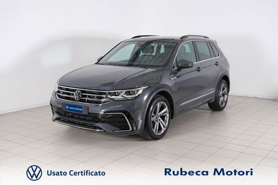 Volkswagen Tiguan Allspace 2.0 tdi R-Line 150cv dsg del 2023 usata a Citta' della Pieve