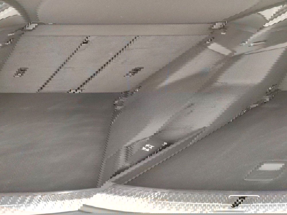 Audi Q3 usata a Massa-Carrara (16)